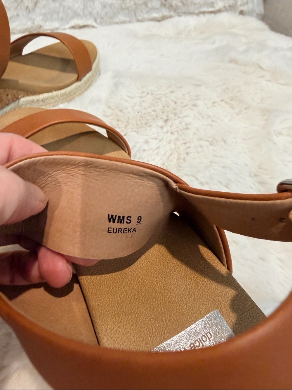 Dolce Vita “Eureka” Cork Wedge Sandals
Women’s Size 9 - Picture 6 of 9